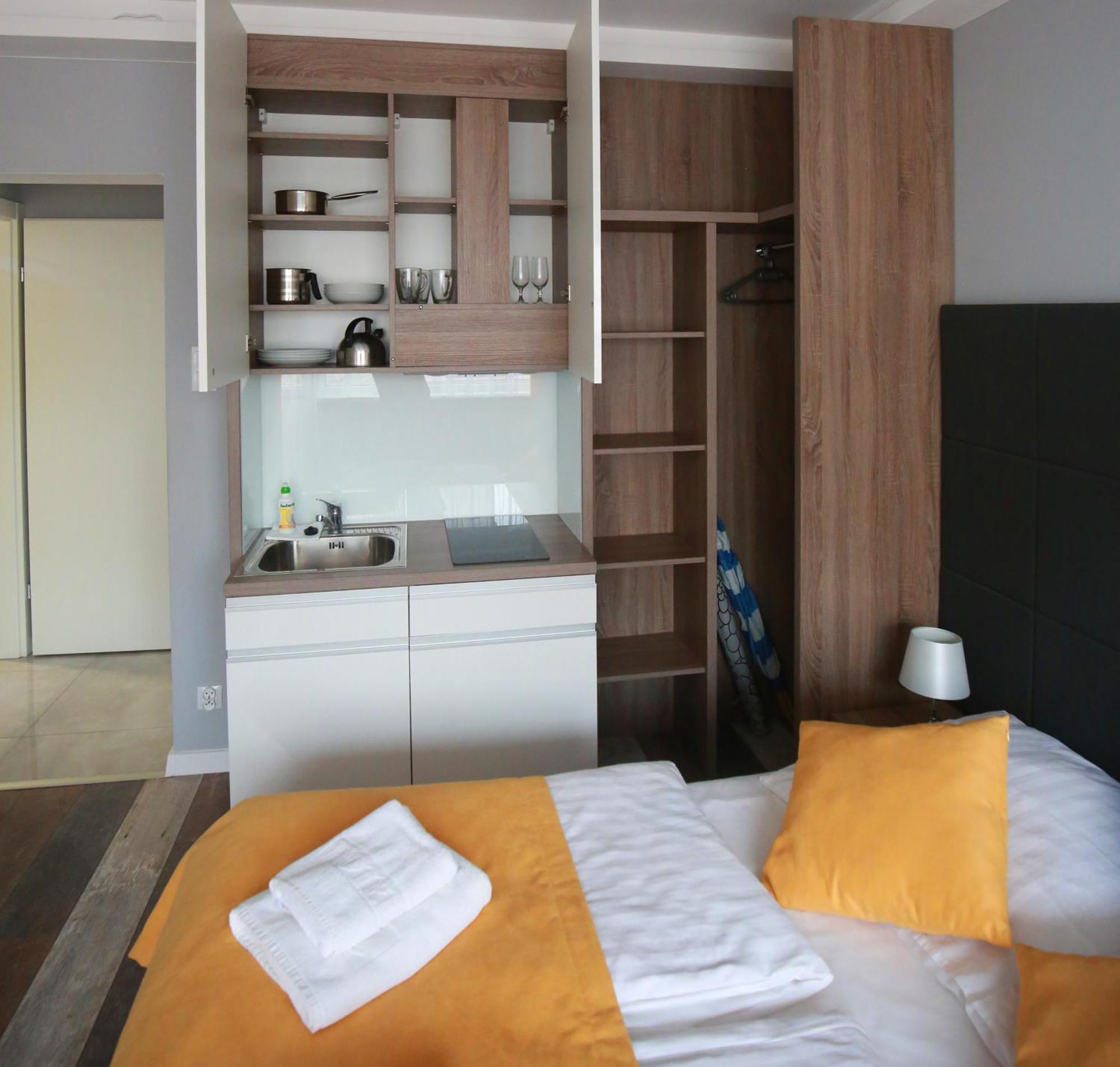 Pod Rozami Apartment Гжибово Екстериор снимка